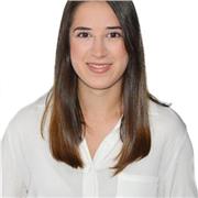 Me llamo Victoria, tengo 22 años y soy graduada en Periodismo. Tengo un C1 certificado en Inglés y actualmente estoy cursando un Máster en Educación Secundaria y Bachillerato. Me ofrezco para dar clases particulares desde Primaria hasta Secundaria.
Cuent
